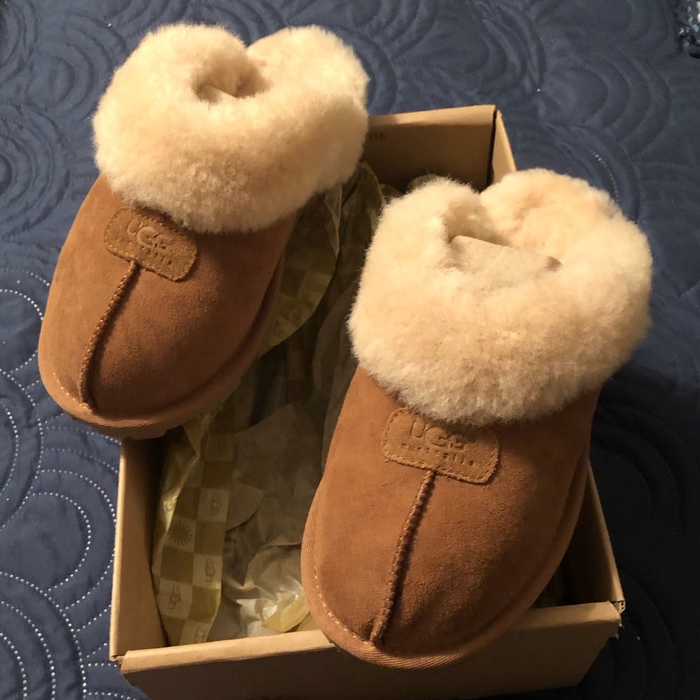 Ugg Coquette women’s slipper size 7